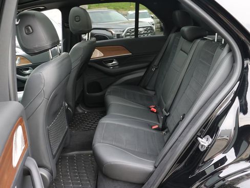 Used 2022 Mercedes-Benz GLE 350 4MATIC image 32