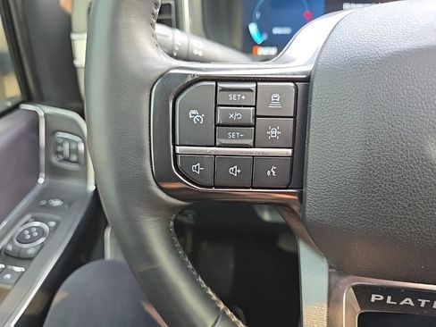 Used 2026 Ford F250 Platinum AWD/4WD image 17