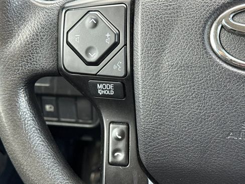 Used 2022 Toyota Tacoma SR RWD image 23