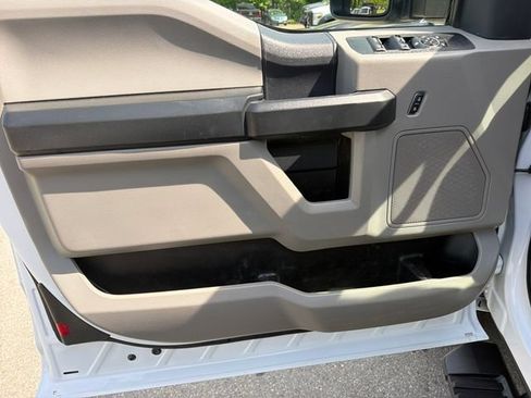Used 2022 Ford F350 XL w/ Power Equipment Group AWD/4WD image 11