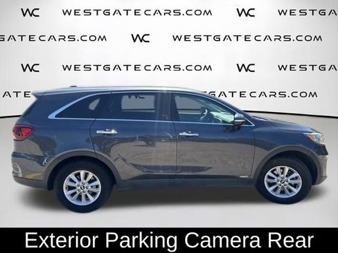 Used 2019 Kia Sorento AWD image 8