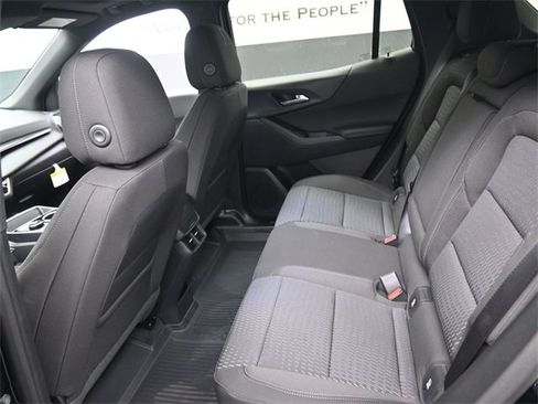 New 2026 Chevrolet Equinox LT w/ Safety and Technology Package image 9