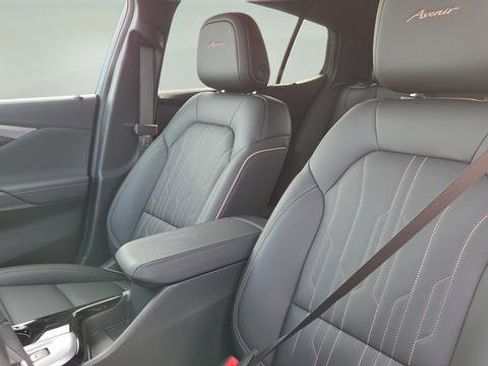 New 2026 Buick Envista Avenir image 28