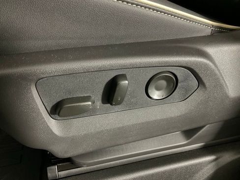 New 2026 GMC Yukon XL Elevation w/ Elevation Premium Package image 21