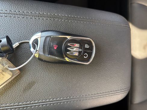 Used 2025 Buick Encore GX Preferred FWD image 21