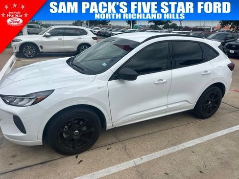 Used 2023 Ford Escape ST-Line w/ Tech Pack #1 AWD/4WD image 1