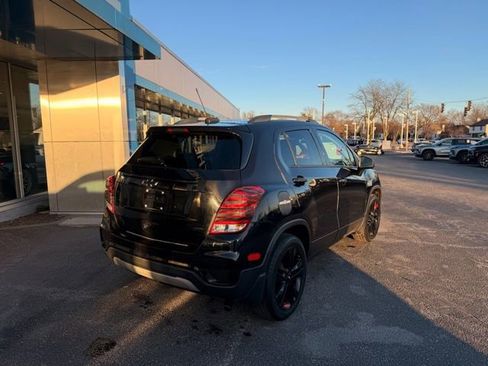 Certified 2021 Chevrolet Trax LT w/ Redline Edition image 7
