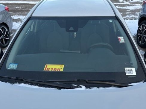 Used 2023 Toyota Camry LE image 7