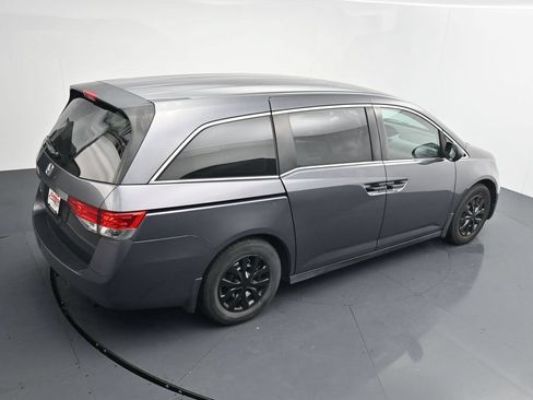 Used 2016 Honda Odyssey LX image 24