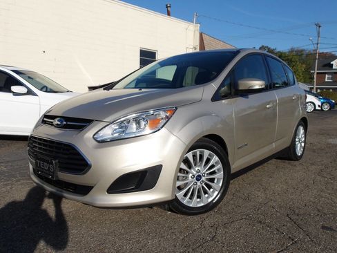 Used 2017 Ford C-MAX SE image 37