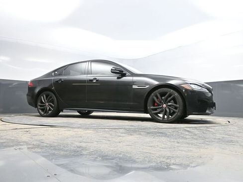 Used 2018 Jaguar XF S image 48