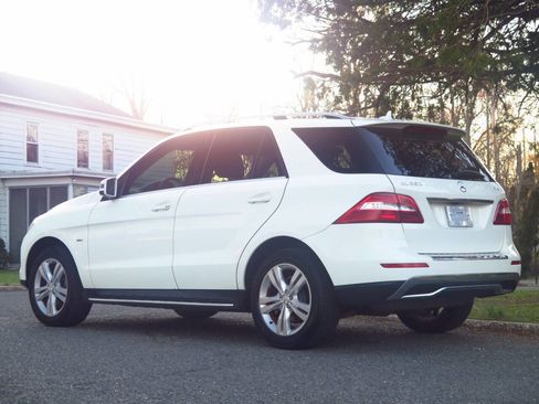 Used 2012 Mercedes-Benz ML 350 4MATIC image 3