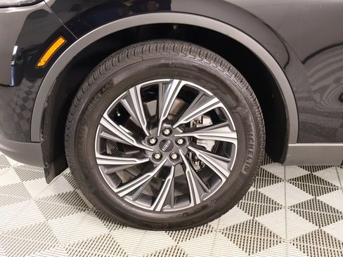 Used 2025 Lincoln Aviator AWD w/ Equipment Group 101A image 19