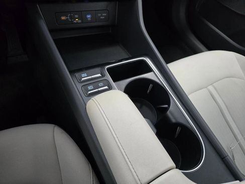 Used 2024 Hyundai Sonata SEL FWD image 30