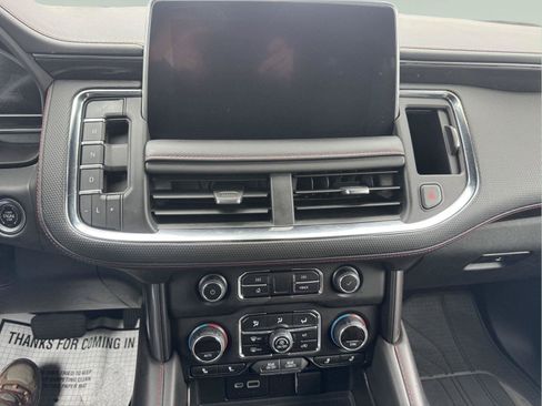 Used 2022 Chevrolet Suburban RST w/ Luxury Package AWD/4WD image 15
