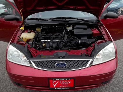 Used 2005 Ford Focus S image 25