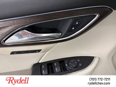 Used 2023 Buick Envision Avenir AWD/4WD image 11