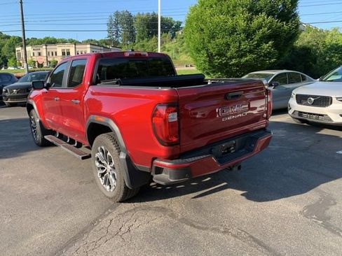 Used 2024 GMC Canyon Denali AWD/4WD image 8