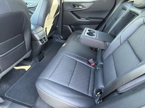 Used 2026 Chevrolet Equinox LT w/ Convenience Package II AWD/4WD image 24