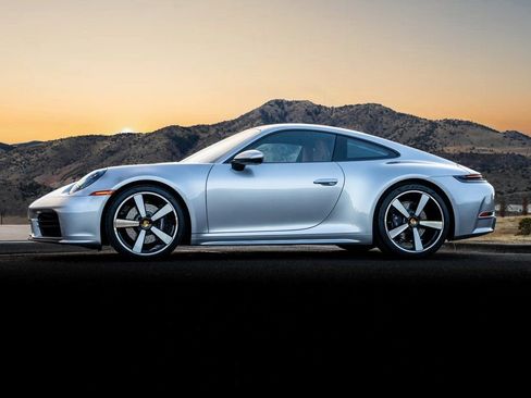 Used 2026 Porsche 911 Carrera RWD image 2