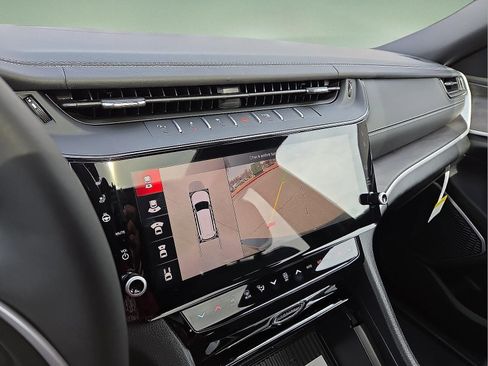 New 2026 Jeep Grand Cherokee L Limited image 17