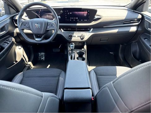 Used 2025 Buick Envista Preferred w/ Convenience I Package FWD image 13