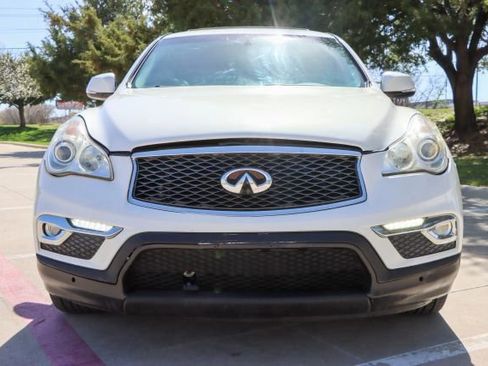 Used 2017 INFINITI QX50 Base image 2