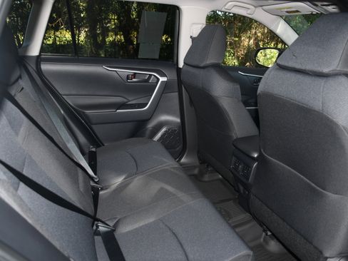 New 2025 Toyota RAV4 LE image 10