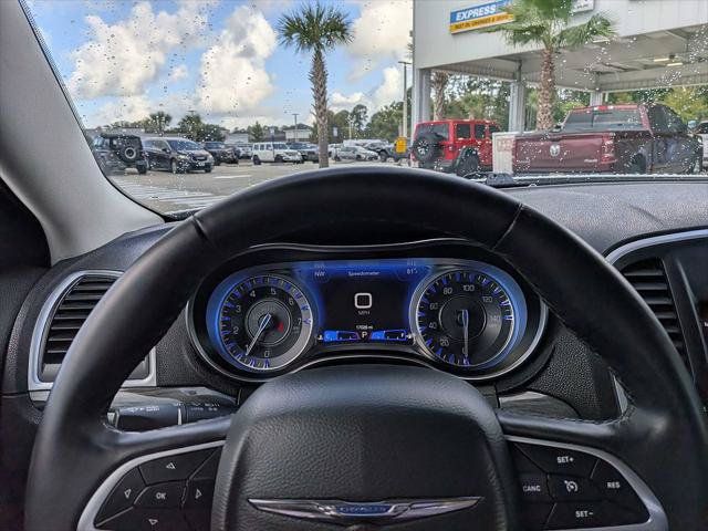 Certified 2020 Chrysler 300 Touring w/ Sport Appearance Package RWD image 28