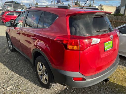 Used 2015 Toyota RAV4 XLE image 2