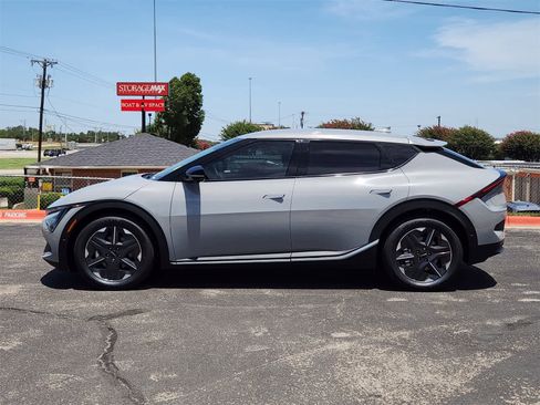 New 2025 Kia EV6 Light w/ Light LR Technology Package image 4