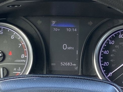 Certified 2021 Toyota Camry LE image 20