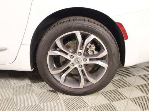 Used 2021 Chrysler Pacifica Pinnacle image 22