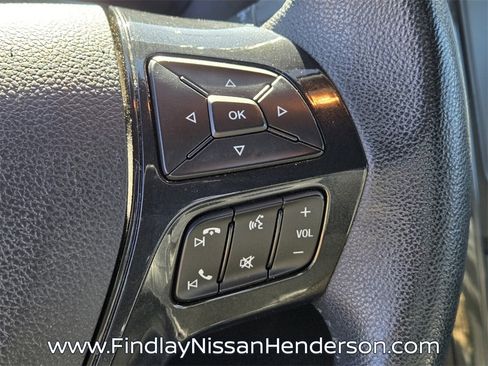 Used 2018 Ford Explorer XLT w/ Equipment Group 202A image 31