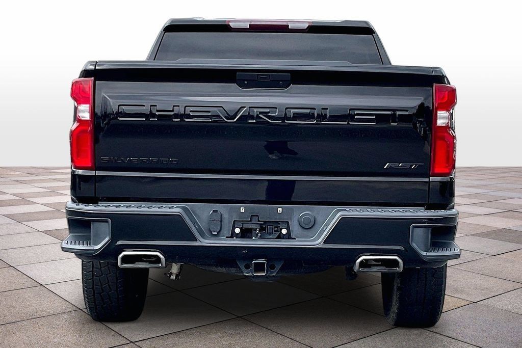 Used 2021 Chevrolet Silverado 1500 RST AWD/4WD image 4