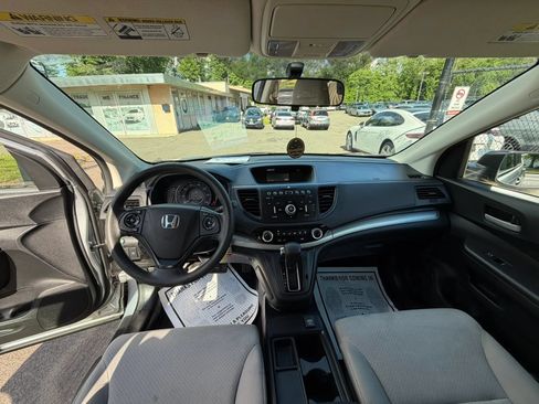 Used 2015 Honda CR-V LX image 17