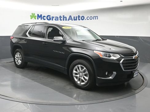 Used 2021 Chevrolet Traverse LT FWD image 2