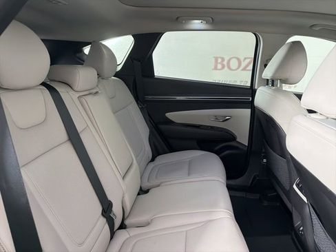 Used 2024 Hyundai Tucson Limited image 18
