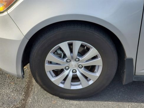 Used 2015 Honda Odyssey EX-L image 12