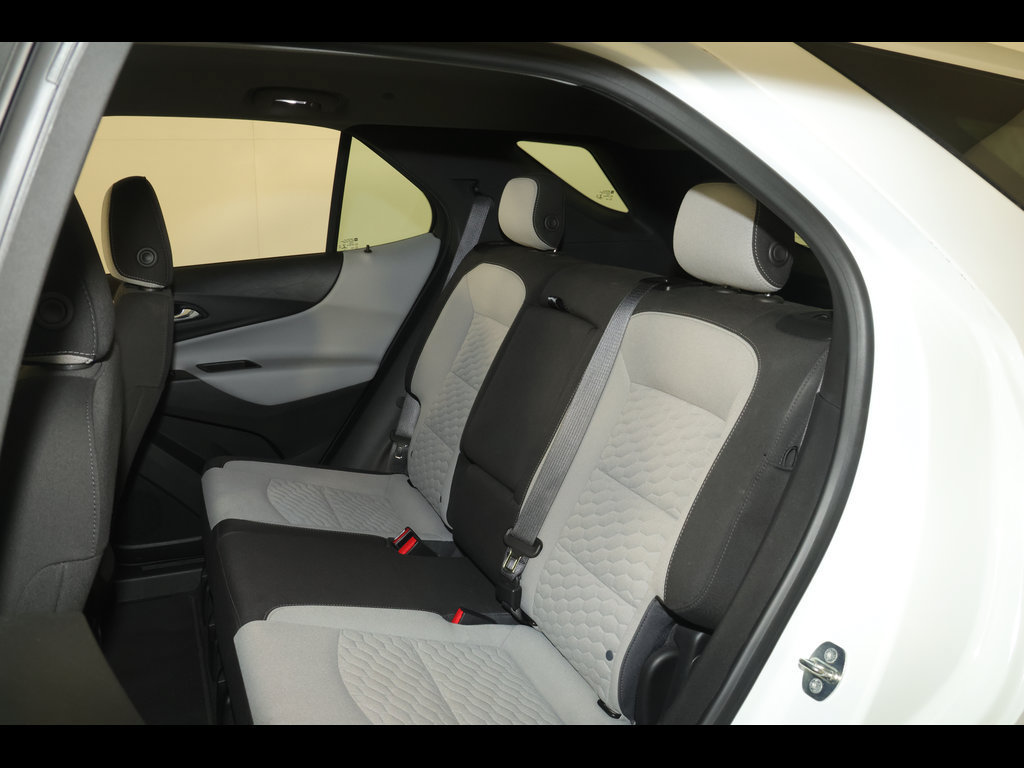 Used 2020 Chevrolet Equinox LS FWD image 26