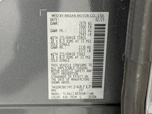 Used 2023 Nissan Pathfinder SV w/ Black Appearance Package image 22