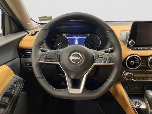 New 2025 Nissan Sentra SV w/ SV Premium Package image 13