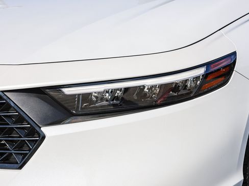 Certified 2024 Honda Accord EX image 22