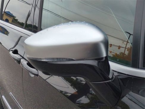 New 2026 Chrysler Pacifica Pinnacle w/ Trailer Tow Group image 12