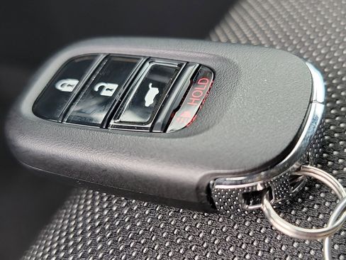 Used 2026 Honda CR-V LX image 31