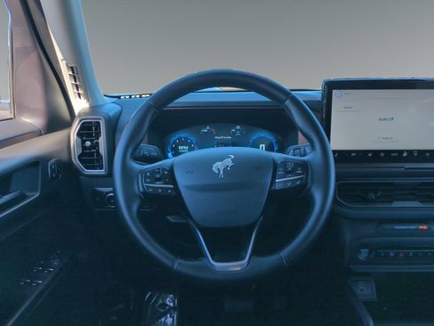 Used 2025 Ford Bronco Sport Outer Banks image 12