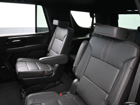 Used 2025 Chevrolet Tahoe RST w/ Comfort Package RWD image 43