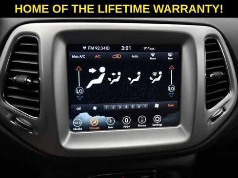 Used 2021 Jeep Compass Latitude AWD/4WD image 25