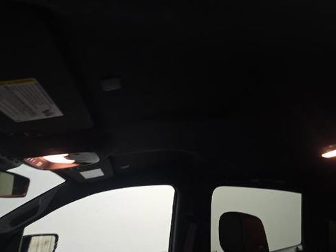 Used 2023 GMC Canyon Elevation w/ Convenience Package image 9