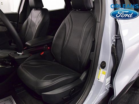 Used 2024 Ford Mustang Mach-E Premium image 29